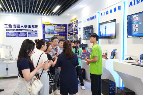 產(chǎn)教融合 實戰(zhàn)實訓(xùn) 河南新華電腦學(xué)院開啟學(xué)生技能成才之路